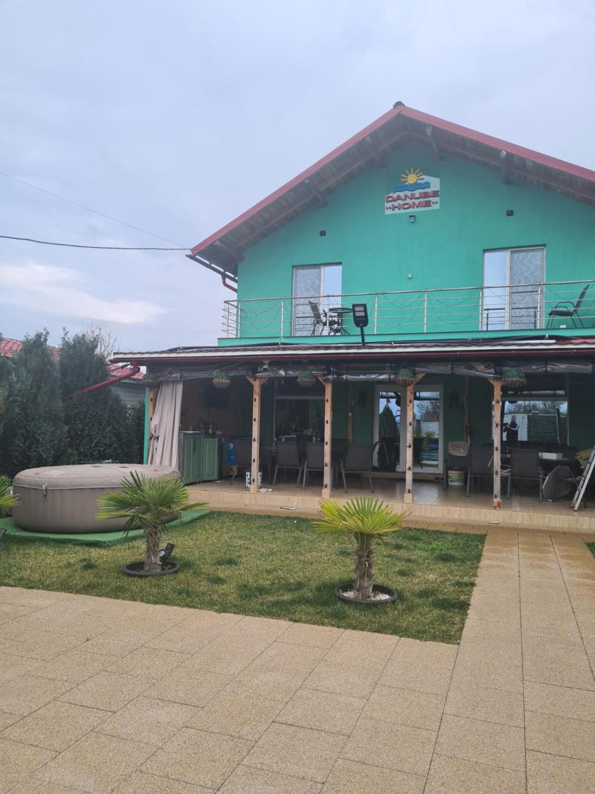 Danube Home Ostrovu Corbului Eksteriør billede