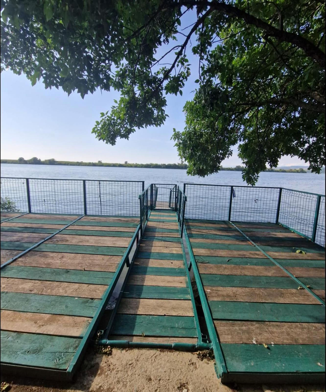 Danube Home Ostrovu Corbului Eksteriør billede